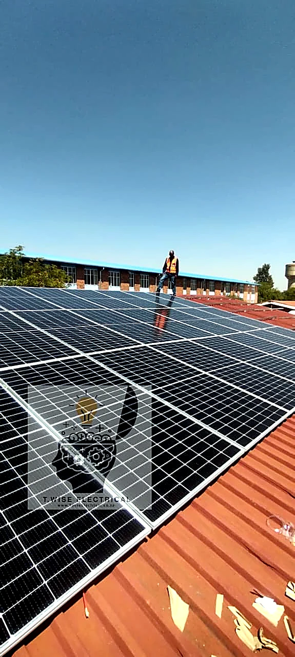 Commercial Solar Rooftop project gallery image